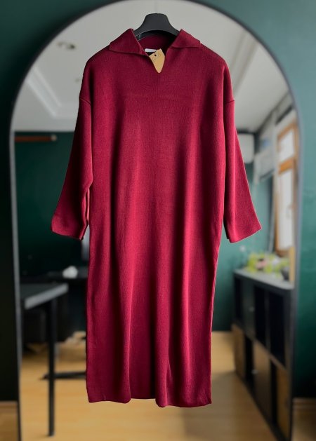 فستان صوف بقبة