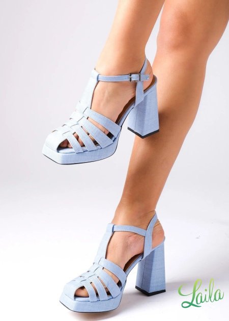 صندل جينز كعب عريض