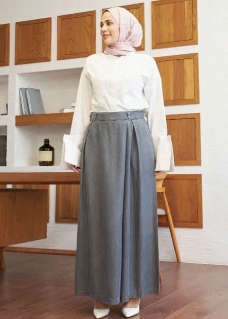 بنطلون تنورة جينز واسع