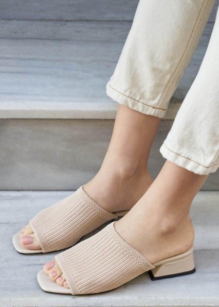 سليبر نسائي