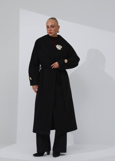 كوت جوخ مع بروش