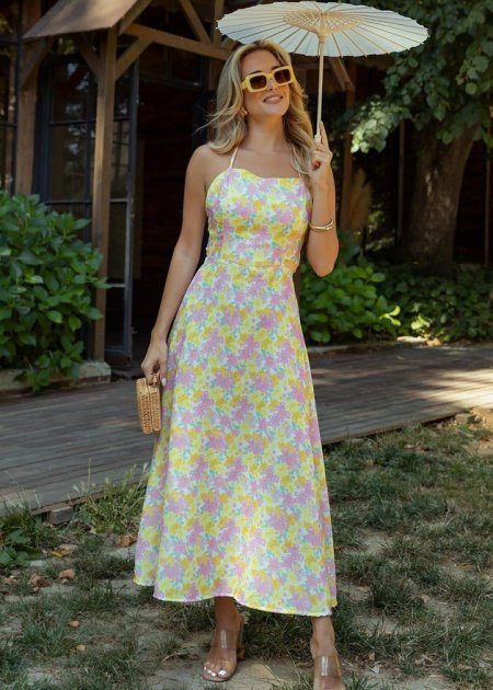 فستان صيفي مزهر بربطة ظهر